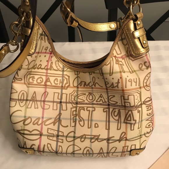 Coach purse - Picture 2 of 6